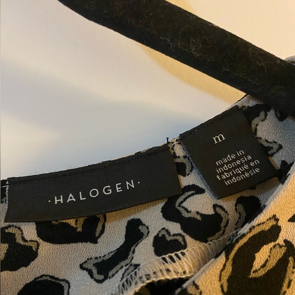 CAP SLEEVES BLOUSE By Halogen Size M - Picture 6 of 9